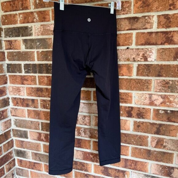 Lululemon  * Wunder Under Crop  pants leggins 21" Black EUC - Picture 2 of 12